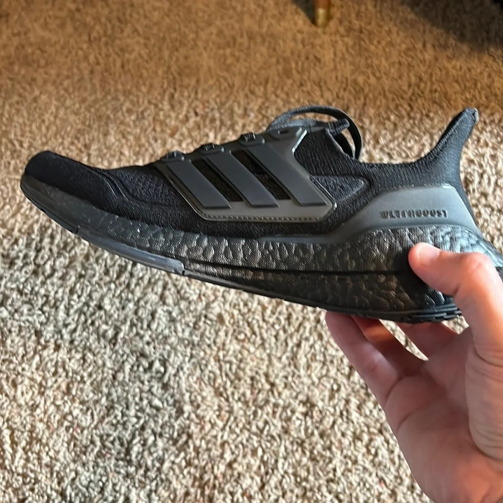 Mens adidas ultraboost 21 (FY0306) size 8 - Picture 1 of 5